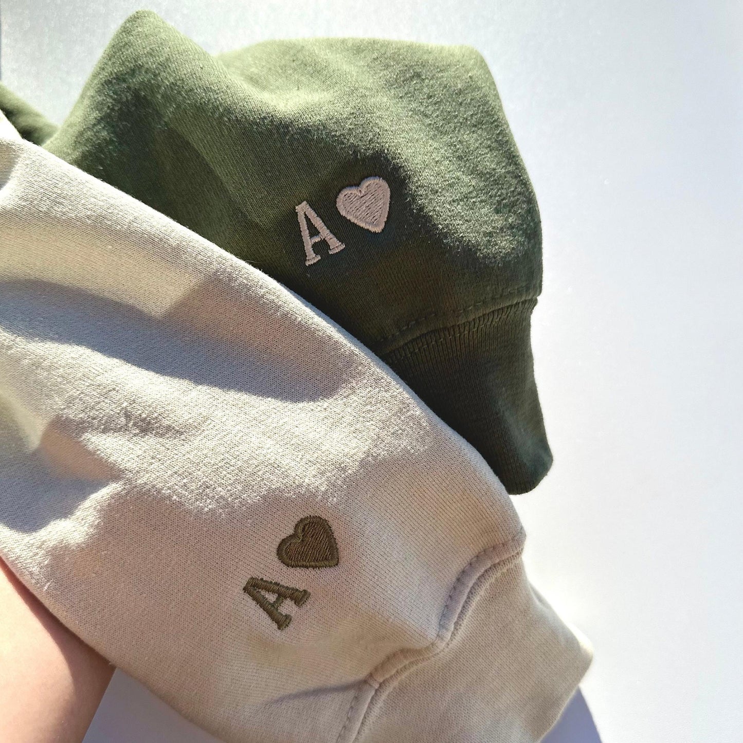 Arizona State Flower Embroidered Sweatshirt, Saguaro Cactus Floral Crewneck, Aesthetic Arizona Pride Gift, Minimalist Desert Nature Lover