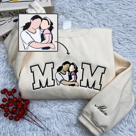 Custom Mom Embroidered Sweatshirt with Kid Name on Sleeve, Personalized Mother Daughter Portrait Crewneck, Minimalist Mama Gift,New Mom Gift