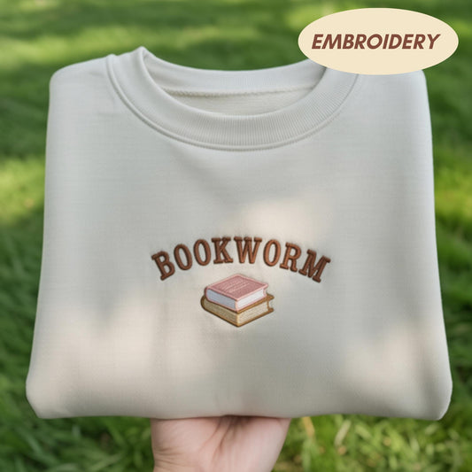 Bookworm Embroidered Shirt, Minimalist Book Lover Sweatshirt, Aesthetic Reading Crewneck, Gift for Bookish Girls, Librarian Style Shirt