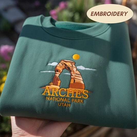 Arches National Park Embroidered T-shirt, Utah Nature Apparel, Delicate Arch National Park Top, Hiking Sweatshirt, Outdoor Adventure Gift